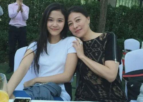 岳红女儿最新爆料,揭秘母亲鲜为人知的往事 第2张 岳红女儿最新爆料,揭秘母亲鲜为人知的往事 第2张